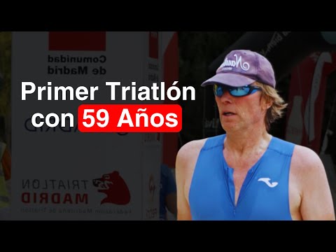 Un Finlandes de 59 Años Compite en un Triatlón