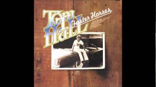 Tom T. Hall -  It's Got To Be Kentucky For Me chords