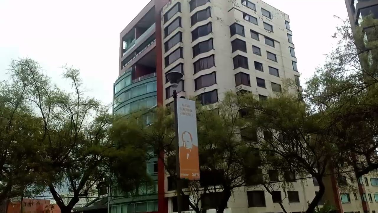 ''Redondel'' Winston Chuchil/Gonzalez SuarezQuitoEcuador YouTube