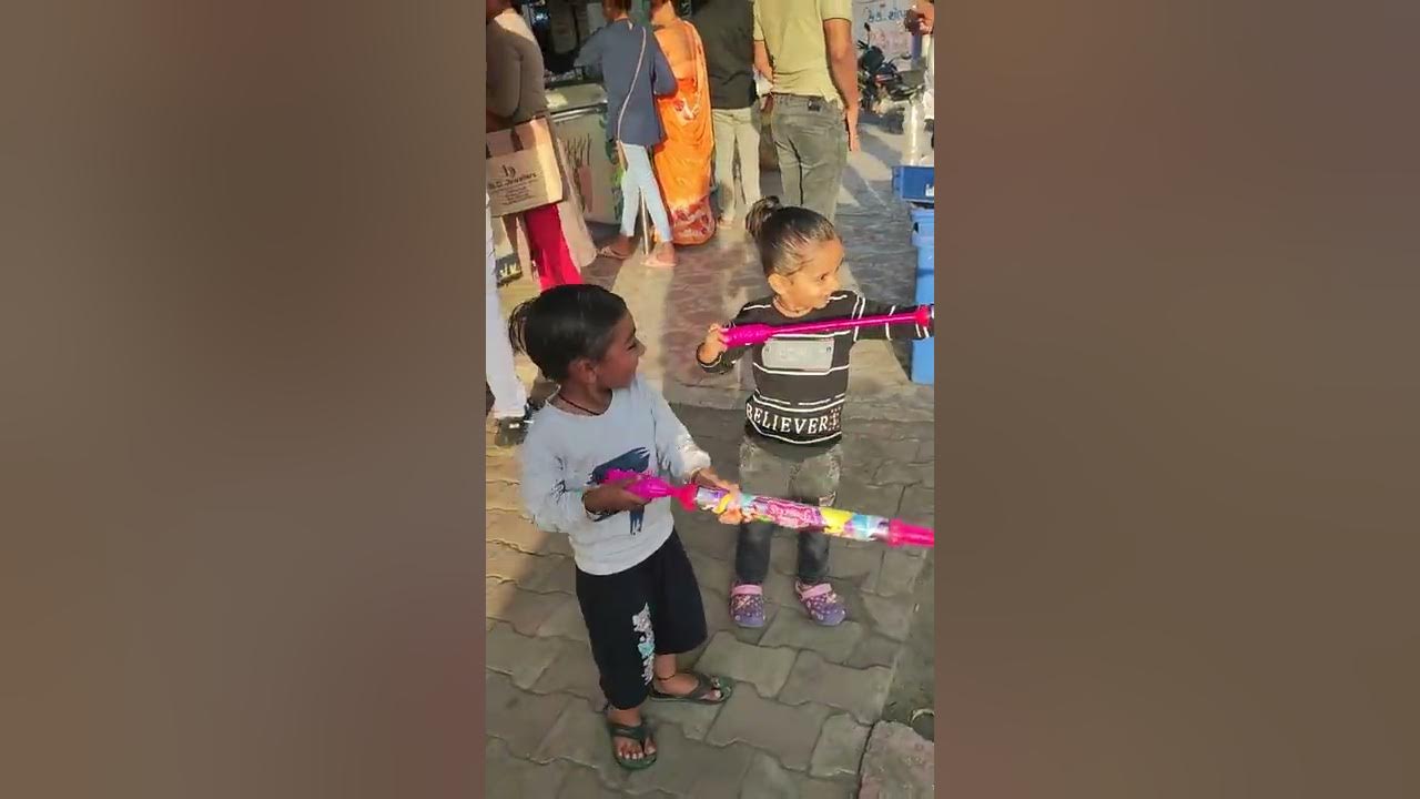holi with pari