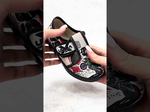 Дитячі капці в садку та для дому, текстильне взуття для хлопчиків Waldi. Розмір: 28-32, видео 1