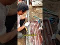 不少人好奇，人們正在砸的管子是什麼，看著非常解壓#有趣的冷知識 #科普一下 #奇聞趣事