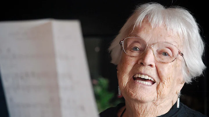 Virginia Barton, 96, teaching music in San Diego