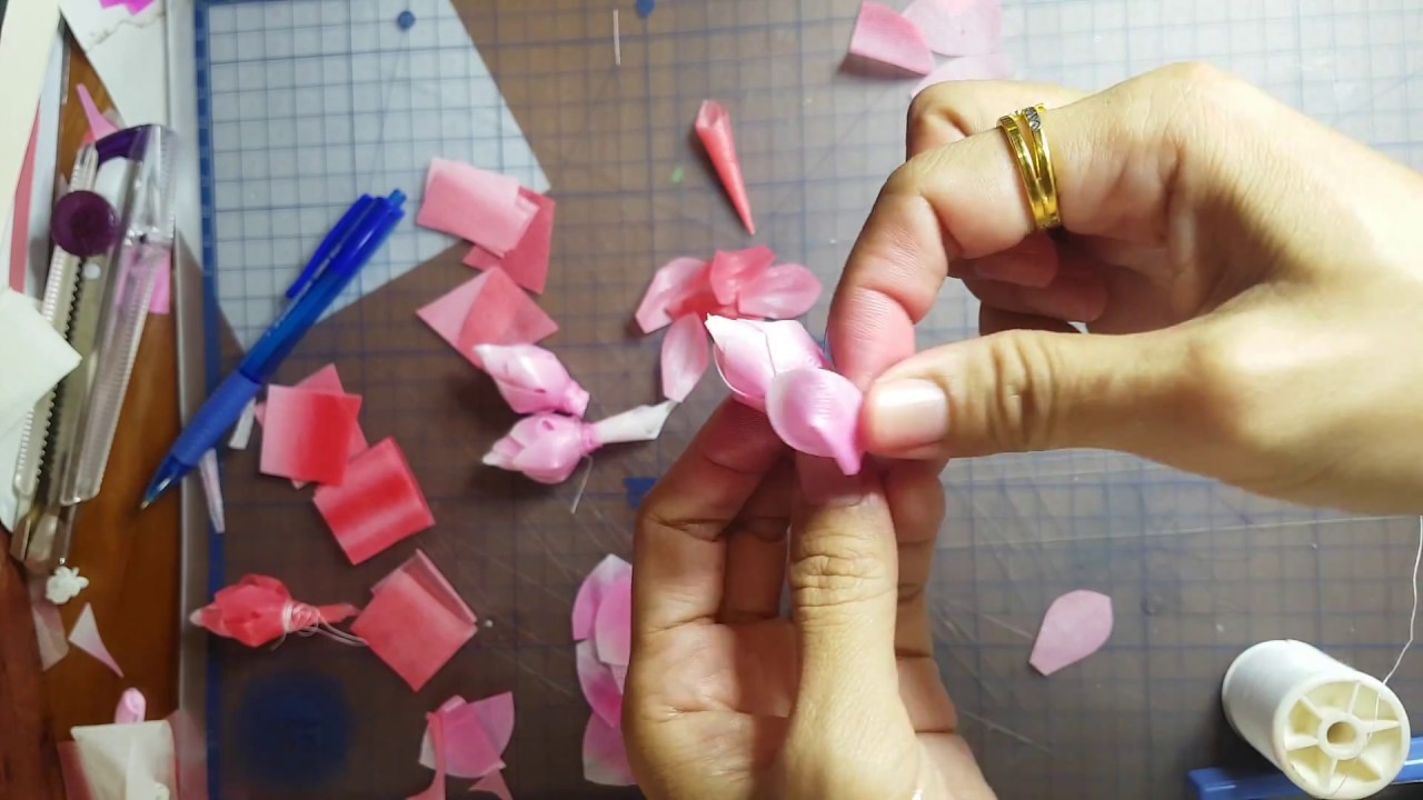 สอนทำดอกข่าจากผ้า