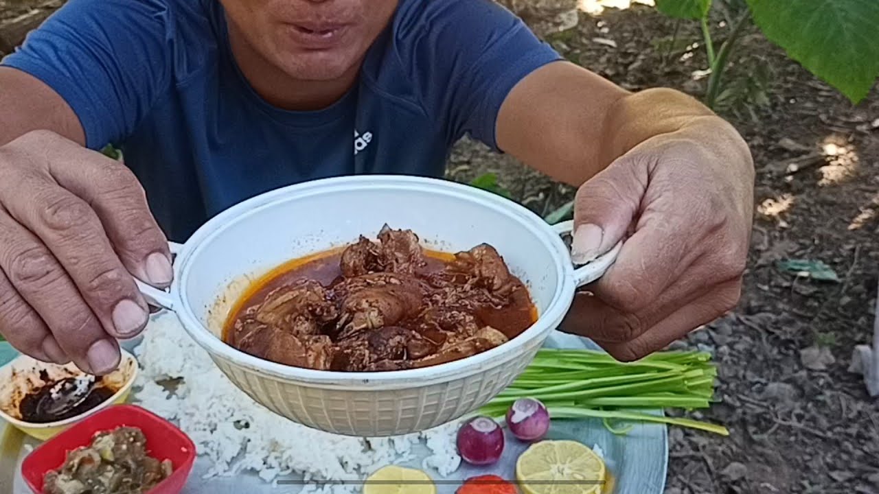 Meat 🍖🥓 Red Ant Chutney Lotha Machian king chilly lemon onion 