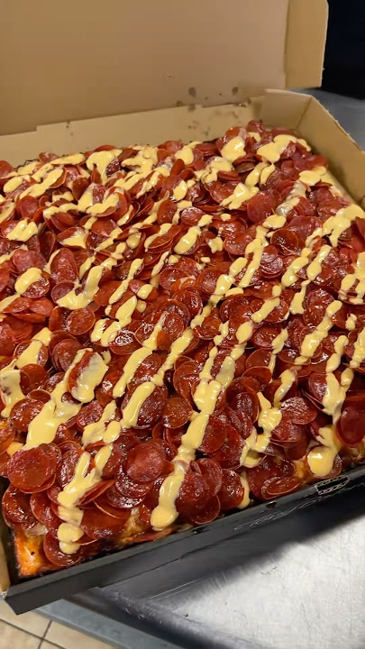 Finally, a pizza joint that understands how much pepperoni to put on a pizza! 😏🍕🔥🤤 #DEVOURPOWER