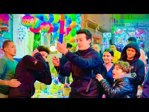 اخيرا ول يوم رمضان حسين فرقع صواريخ مع الاطفال