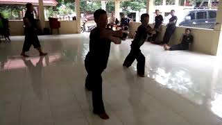 Gerak jurus kaserangan jurus ke 3