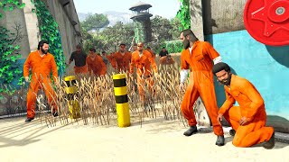 GTA 5  ESCAPE PRISON in a ZOMBIE Outbreak! (Apocalypse)