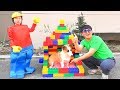 보람이의 거대블럭 만들기 놀이 Ride on Toy Sports Car & play with colored toy blocks
