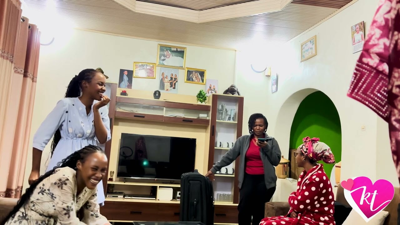 Prank irarikoze🫢🙆🏼‍♀️  doris ngo asanze umugabo nta bukwe none birangiye akubiswe😂😂