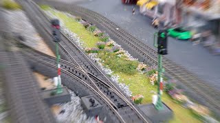 철도모형 신호등( Modelleisenbahn  Signal HO) 튜토리얼 - 배선 및 작동이해 #철도모형신호등원리 #신호등설치 #철도모형작동원리 screenshot 1