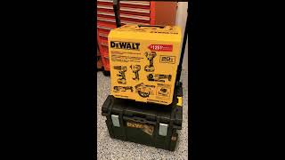 Dewalt BLACK FRIDAY 6-Tool Combo Kit ... it’s Atomic? ☢️