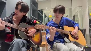 Download Lagu Perth and santa playing and singing together ❤️ Download Lagu Perth and santa playing and singing together ❤️