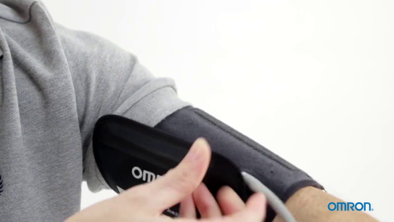 Omron Silver Upper Arm Blood Pressure Monitor With HEM-FL31 Easy Wrap EUC  (26)