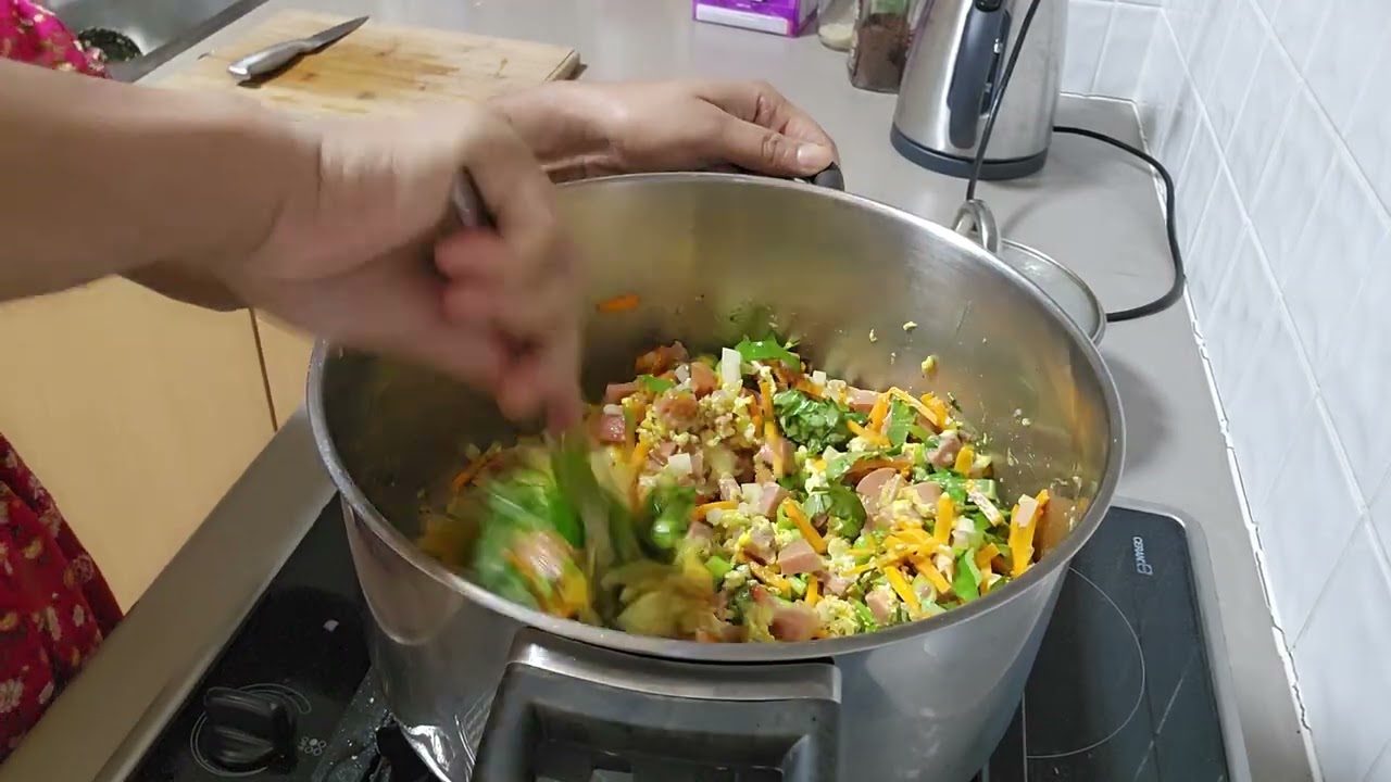 Fridge එකේ ඉතුරු උන දේවල් වලින් Fried Rice එකක් 🥰