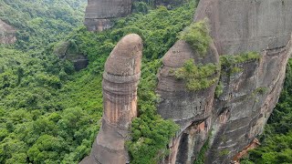 [Eng Sub] 天下第一奇石，韶关丹霞山阳元石，阴阳两石隔江相望，太绝了 - The Stone of THAT SHAPE In Shaoguan
