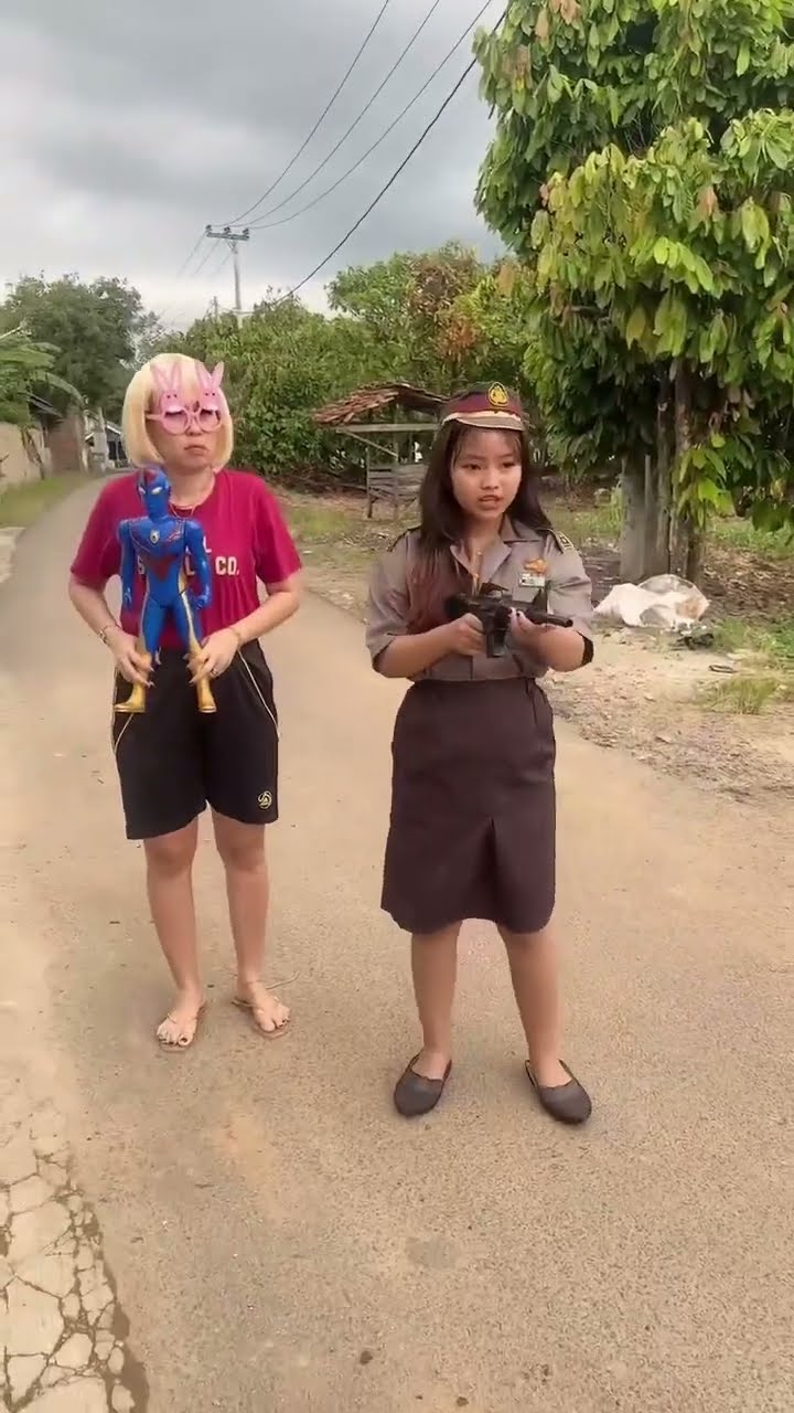 Vidio kocak dan gokil @nyaikembang1nyaikembang1 /zombi nakal?