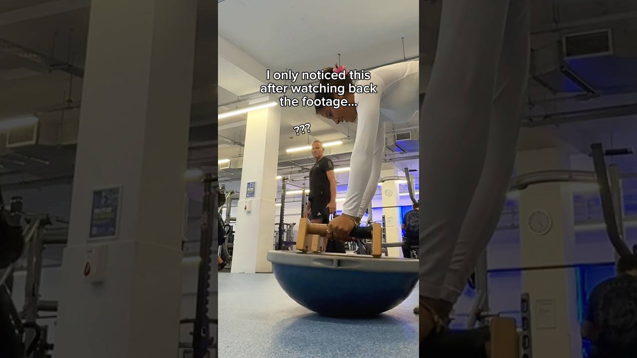 The way his jaw DROPPED 😂💪🏽 such a wholesome gym interaction 🥹 #calisthenics #handstand #shorts