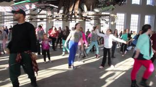 Free Day Flash Mob 2013