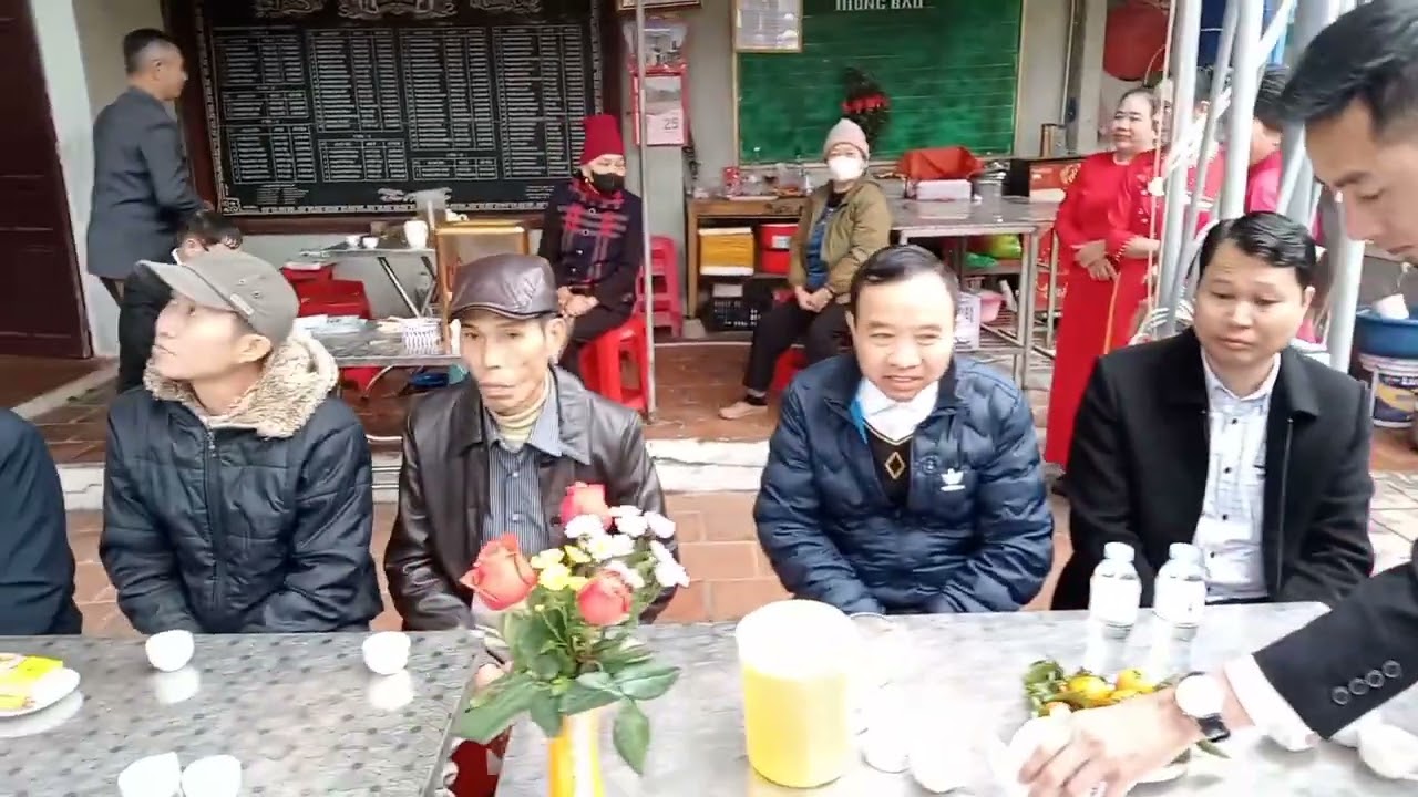 07/12/AT đoàn đại biểu chi họ Phạm Phúc ( TB) cùng bảy chi họ làm giổ tổ Phạm Phúc tại xã Vạn Lộc TH