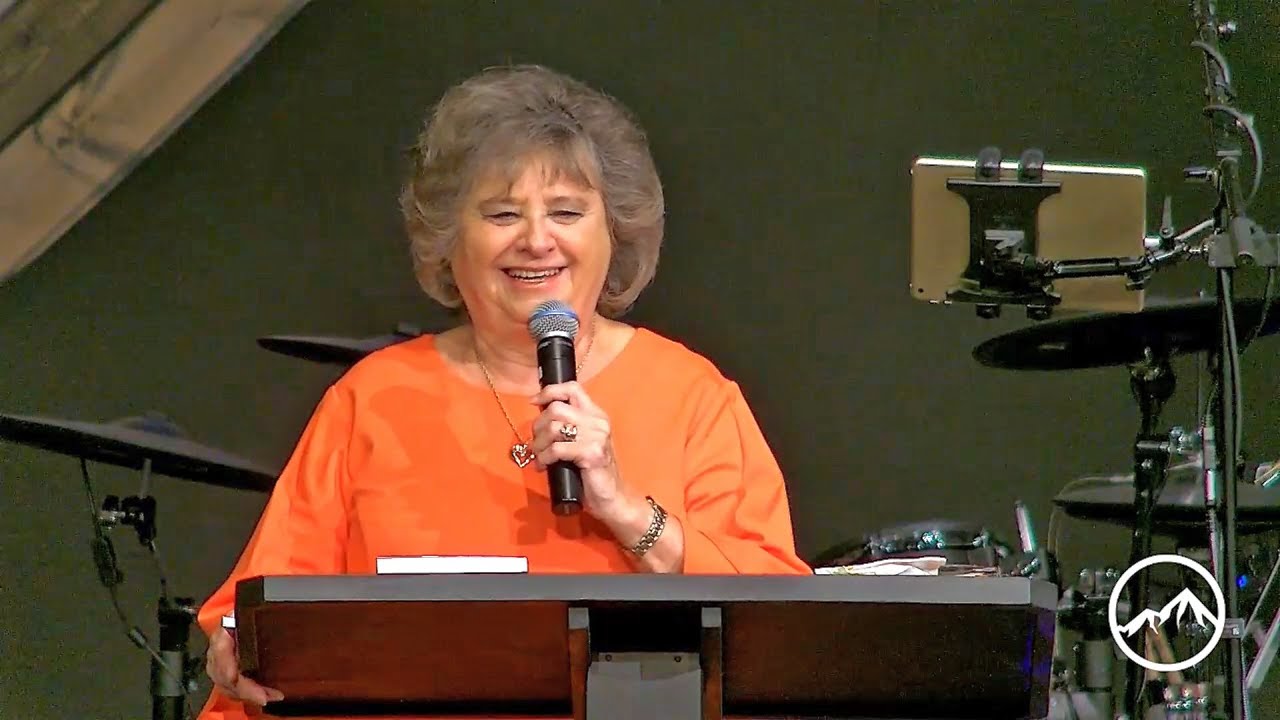 guest-speaker-sara-michalski-summitwc-11-13-2022-youtube