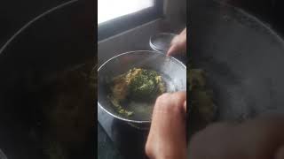 Kothmbir Ani Harbhara Dalich Besan Recipe