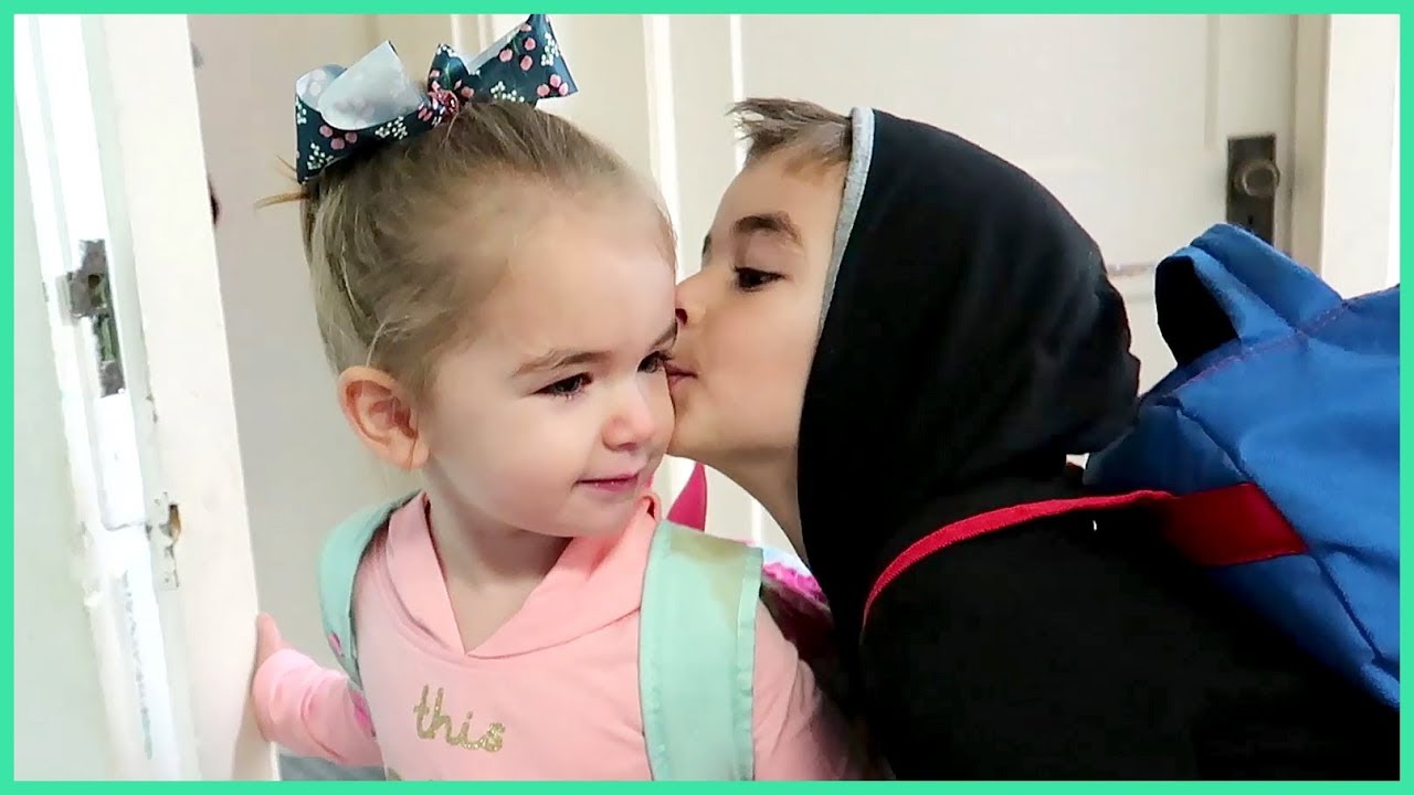 vloggers background THE CUTEST GOODBYE!