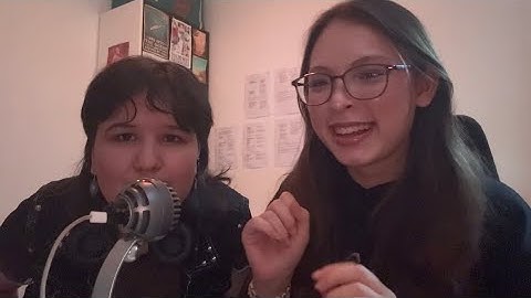 my best friend tries asmr for the very first time! (so many tingles) 