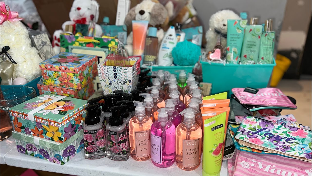 Last Minute Basket Fillers for Mothers Day & More Gift Basket Ideas ...