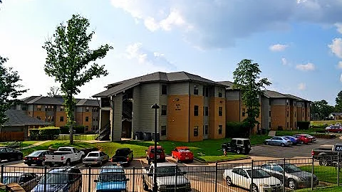 Patriot Village Move In Fall 2017