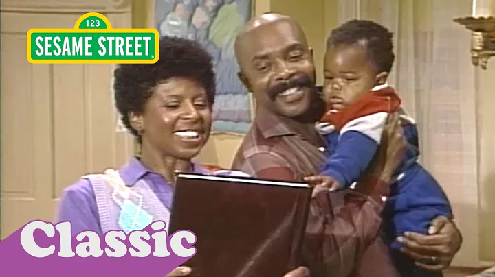 Sesame Street: Family Song with Gordon, Susan, and...