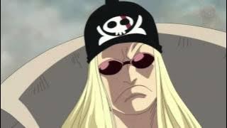 One Piece   Shanks vs blackbeard , shanks epic entrance HD