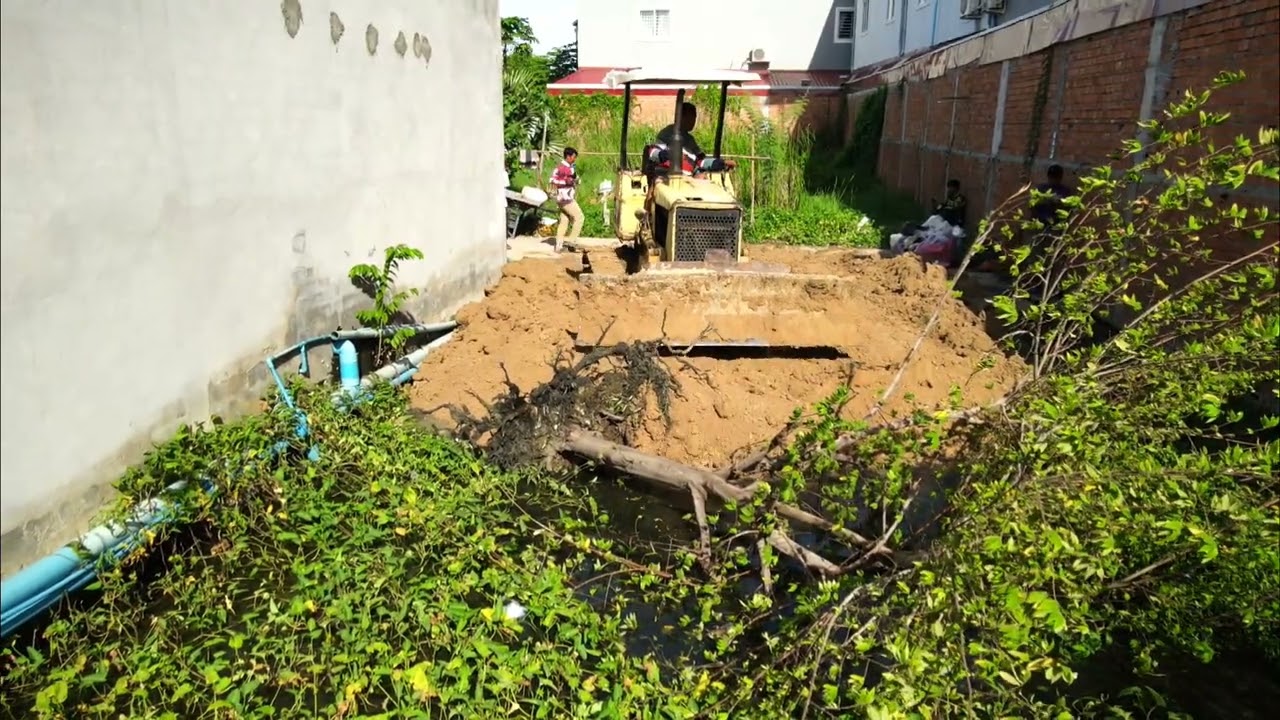 Landfill Project: Building the Future Construction Sites | bulldozer pusher Clearing