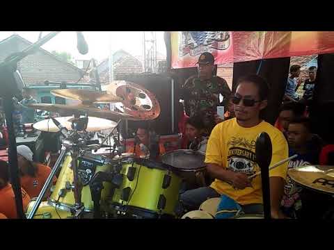 Skil Drum Cak Nopi Egois Tassya Liv Blandok ADELLA