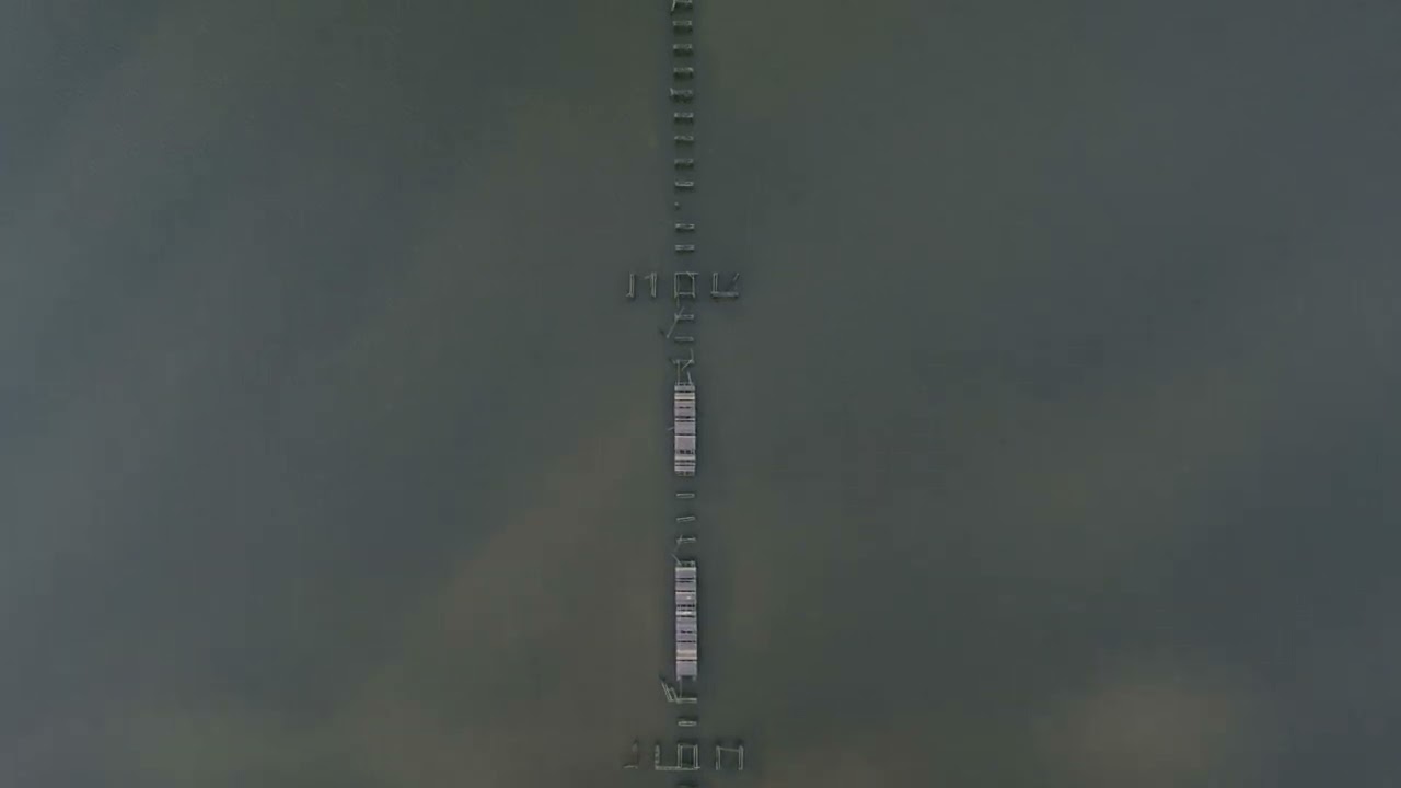 "Hurricane Aftermath: Damaged Beach Pier Revealed | 2024 Storm Impact 🌊🌀"