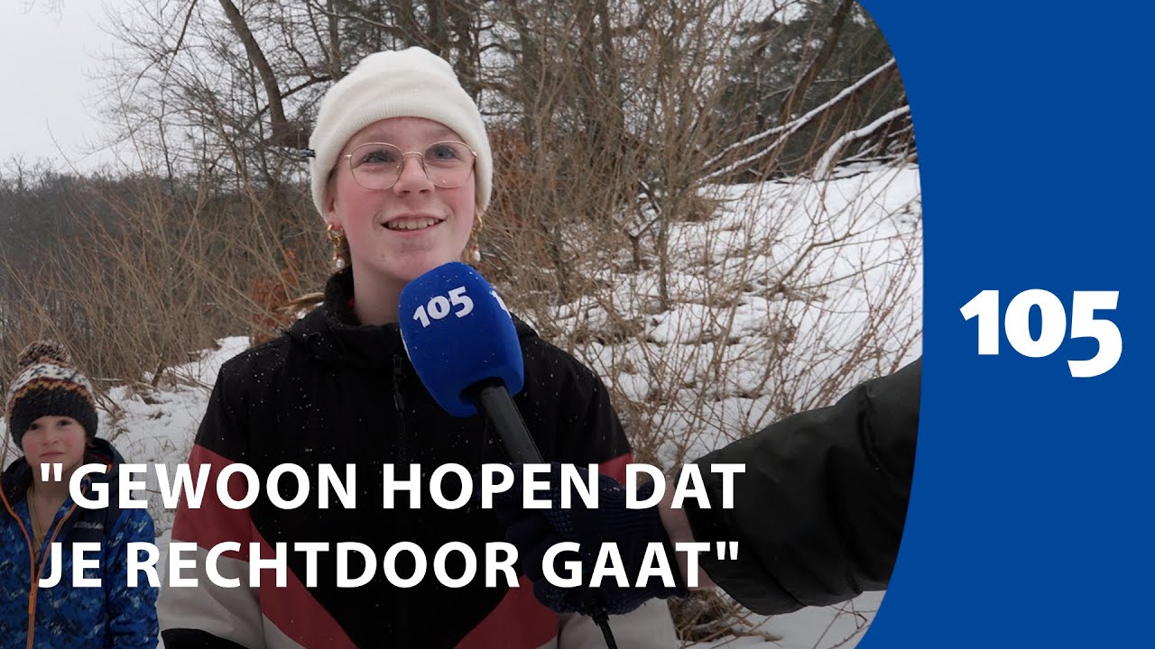 Sleeën van de hoogste duin in Overveen: 'Bevroren zand onder de sneeuw glijdt goed' | Haarlem105