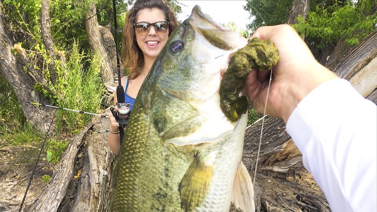 My Girlfriend catches the BIGGEST BASS of her life!!