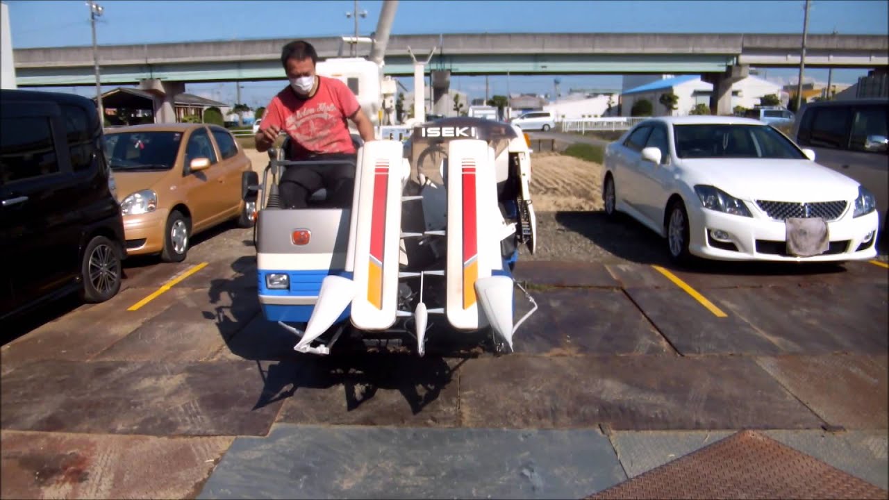 イセキ ビバ216 コンバイン HV216G AWC - YouTube