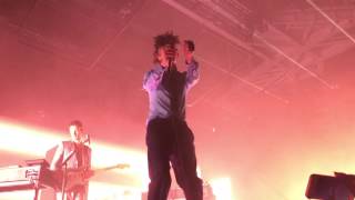 7 -  M.O.N.E.Y. - The 1975 (Live in Boone, NC - 11/18/16) screenshot 5