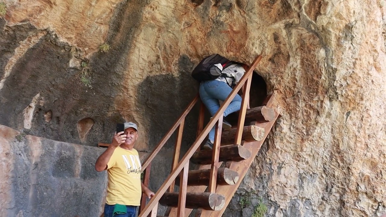 تعرفوا على محبسة مار سمعان العمودي الاثرية  وعلى دير القديس جرجس في بقرقاشا