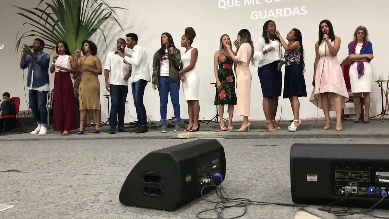 Laura Souguelles (Em teus Braços) Ad Itapevi Cover