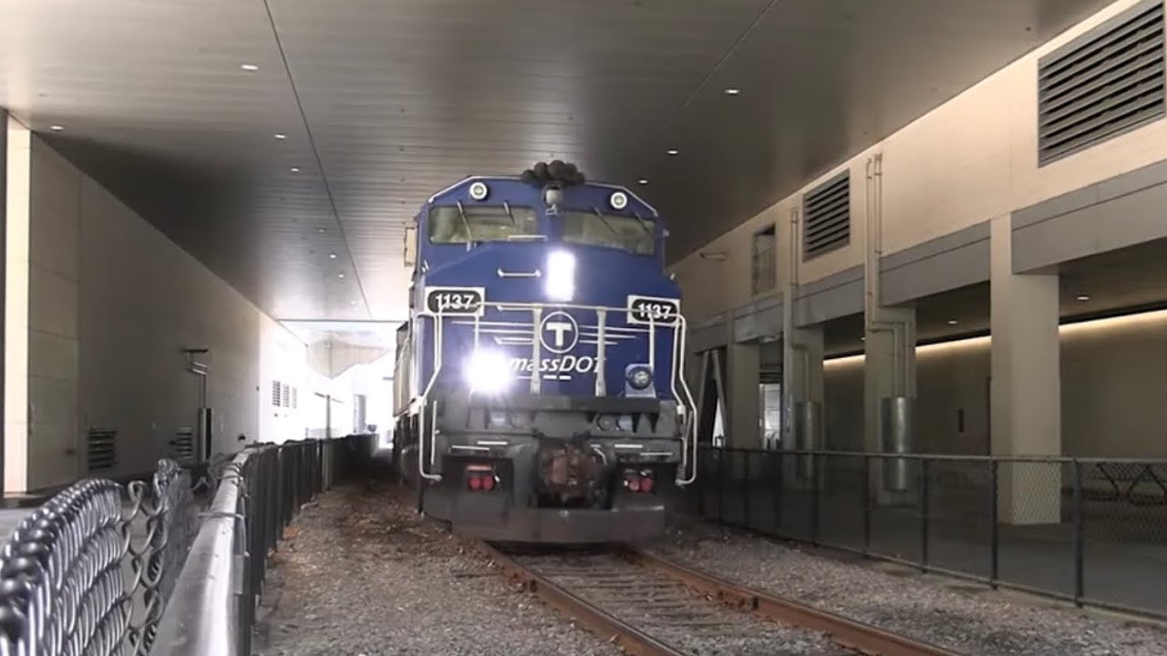 Train passes under building! MIT, Grand Junction Branch - Cambridge, MA - 6/29/2025