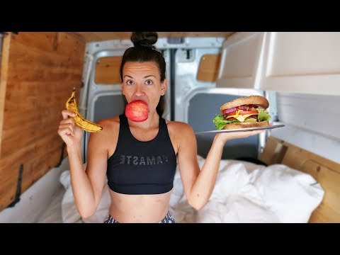 WHAT WE EAT IN A DAY | Vegan Van Life in Texas | Eamon & Bec