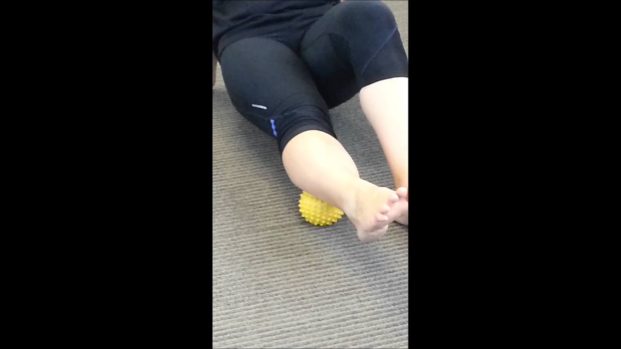 Use Of Spiky Ball To Loosen Musclesself Massage Technique Youtube