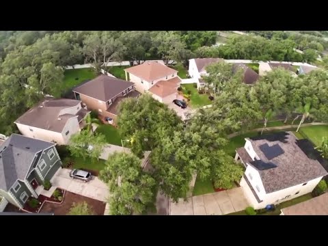 Mortgage rates dip below 6% for the first time since 2022, boosting buying power for SWFL homebuyers