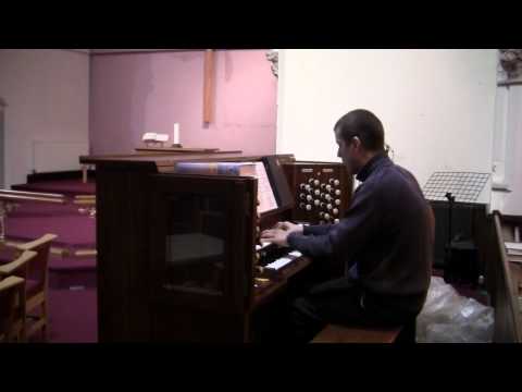 Chris Lawton at the organ of Alderley Edge Methodi...