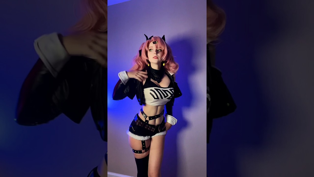 Nicole cosplay 💗 and dance trends )) #cosplay #zenlesszonezero #zzz #nicole #nicolecosplay