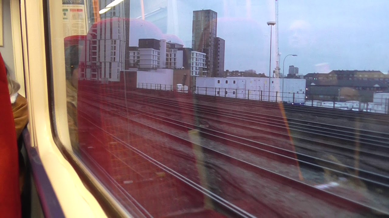 South Western Railway 458522 From Richmond to London Waterloo