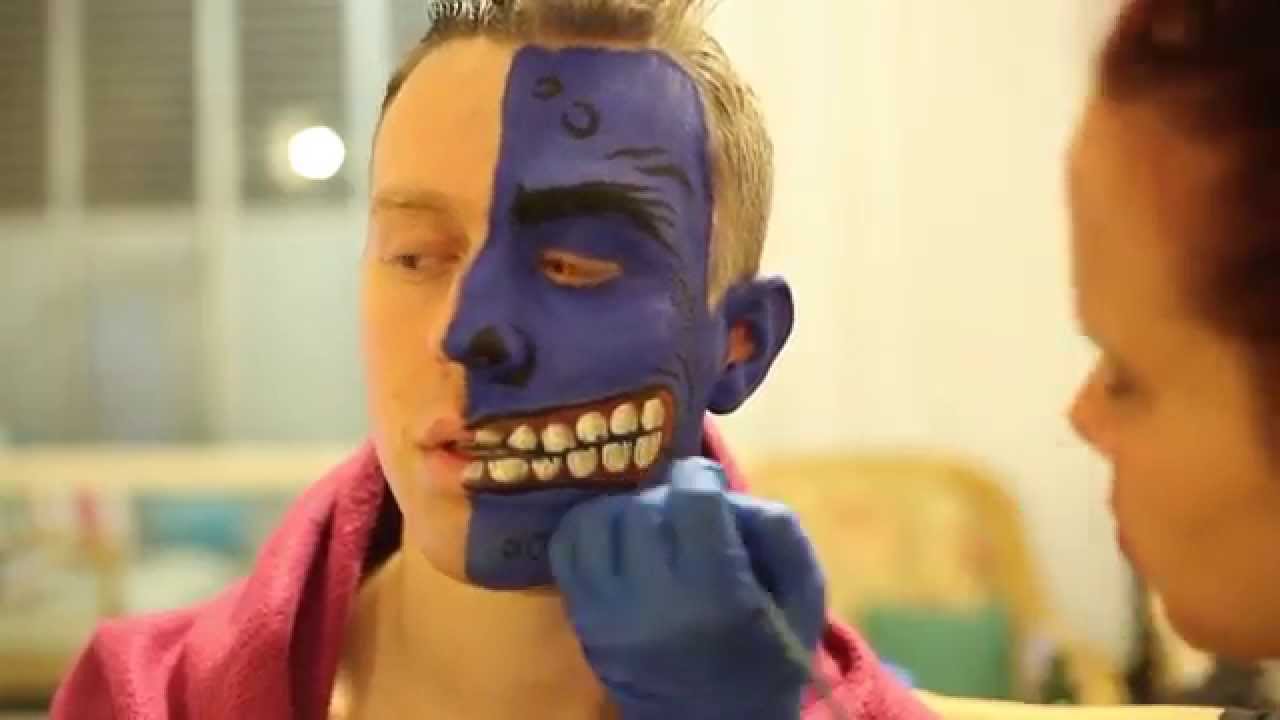 Two Face makeup video - YouTube